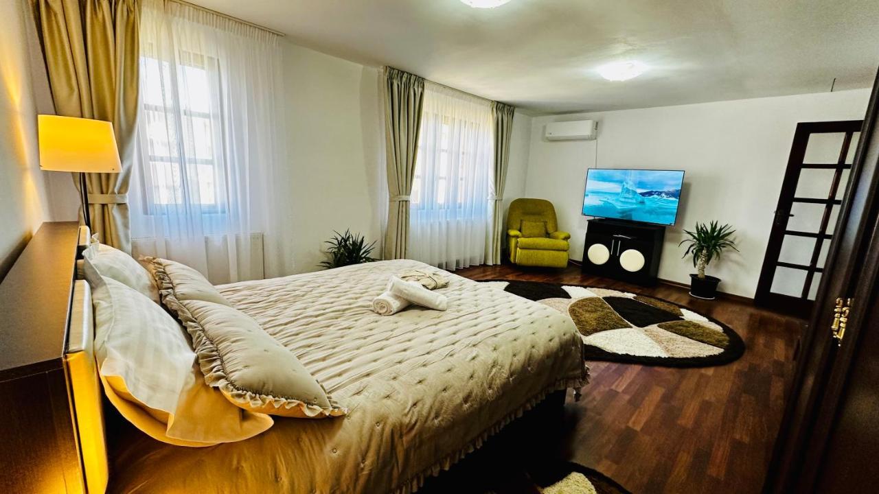Leto House Apartment Targu Jiu Exterior photo